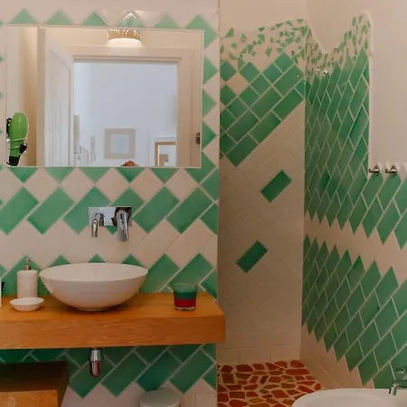 Santa Teresa Guest house *